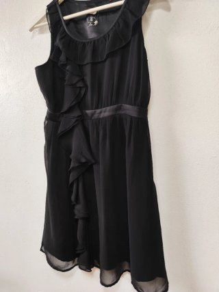 Vestido Esprit fiesta negro talla grande