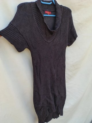 Caramelo Vestido de Punto Cuello Alto Talla S