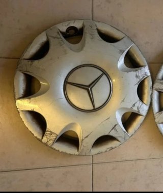 Tapacubos Mercedes Clase A