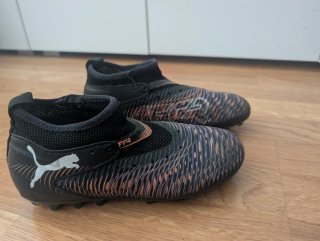 Botas Fútbol Puma Talla 34 Sin Cordones