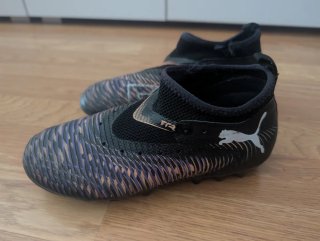 Botas Fútbol Puma Talla 34 Sin Cordones