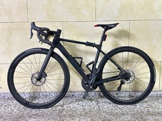 Canyon Endurace CF SLX Di2 (Talla XS)- Carbono Top