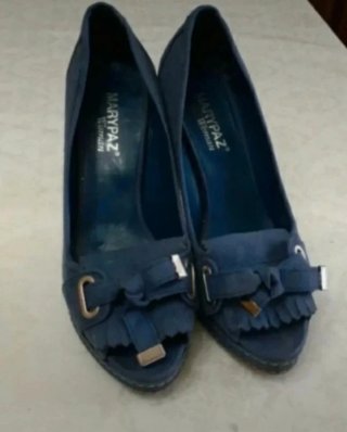 Zapatos de tacón azul talla 38