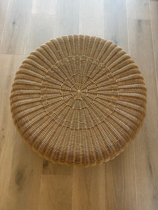 Mesa baja de jardín ratán