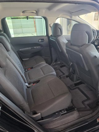 Peugeot 5008 2016