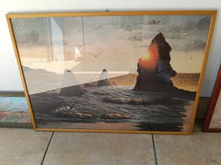 Quadro con cornice in legno e vetro