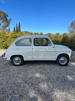 SEAT 600 D