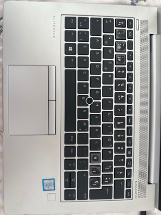 HP EliteBook 830 G5 Plata. Precio negociable.