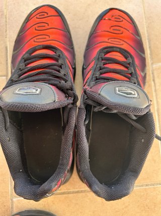 Zapatillas Nike TN Hombre Negras Rojas