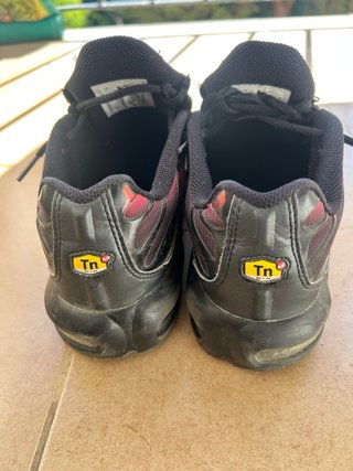 Zapatillas Nike TN Hombre Negras Rojas