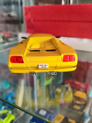 Lamborghini Diablo 1:24