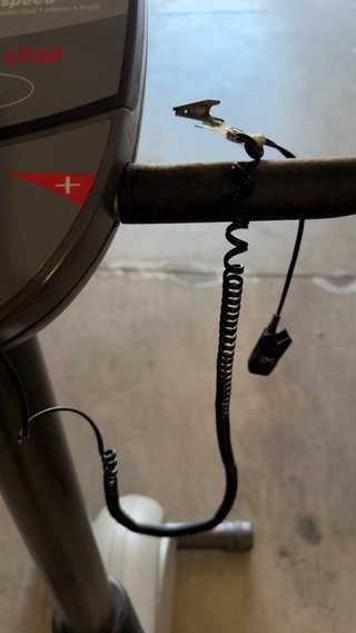 Bicicleta Estática BH Gris y Negra