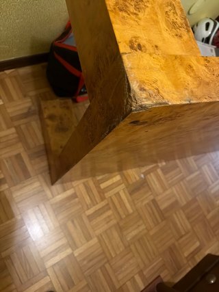 Mesa de centro de madera de raíz