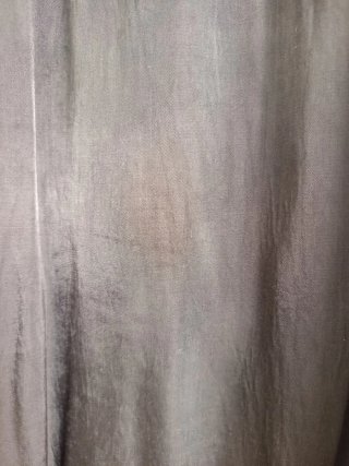 Falda gris satinada bohemia comprada en Ibiza S