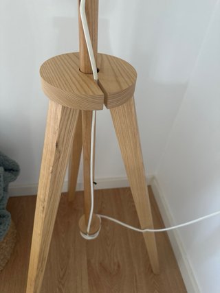Lámpara de pie trípode madera y tela