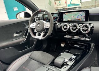 Mercedes a35 amg 306cv✅