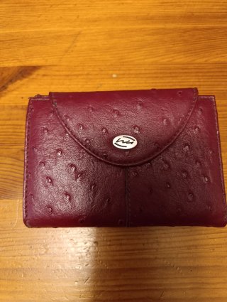 Cartera de piel burdeos