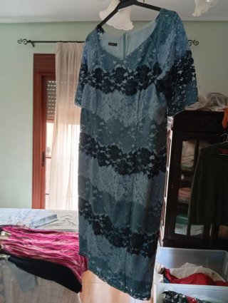 Vestido azul y negro