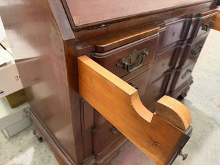 Escritorio Bureau Madera de Nogal Maciza