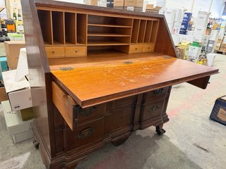 Escritorio Bureau Madera de Nogal Maciza