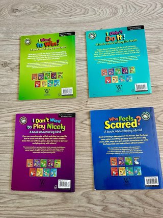 Colección 10 libros en inglés: Our Emotions