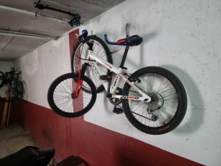 Bicicleta B-Pro Blanca