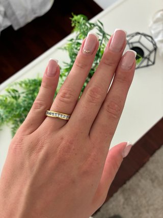 Anillo Pandora Banda Brillante Dorado