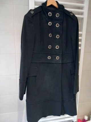 Abrigo Mango negro botones talla L