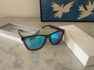 Gafas de sol Hawkers negras y azules