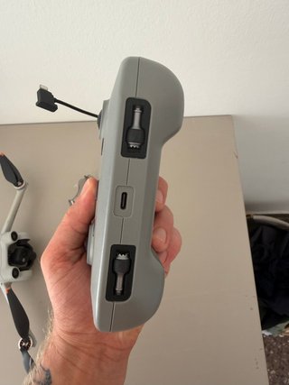 Drone DJI Mini 3 Pro con mando