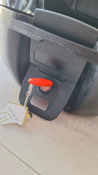 Baúl GIVI Monokey + Soporte CBR 600 F