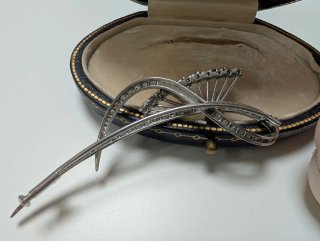 Broche antiguo oro y diamantes