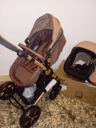 Carrito de bebé y silla coche nuevo