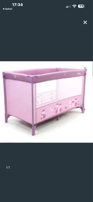 Cuna de bebé rosa