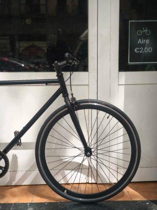 Bicicleta Urbana Negra