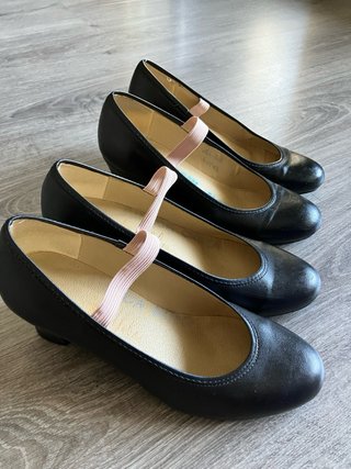 Zapatos de danza española para niña