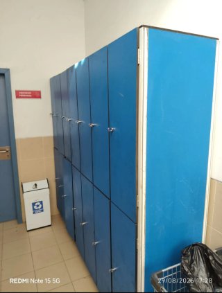 Urge venta 14 Taquillas azules