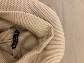 Conjunto Zara Beige Talla S