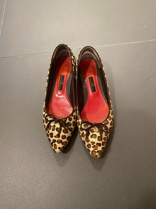 Zapatos planos Carolina Herrera estampado leopardo