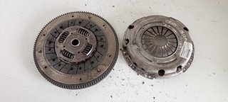 KIT EMBRAGUE SEAT IBIZA (6L1) 1.4 16V