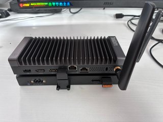 Mini PC Lenovo ThinkCentre Nano IoT + IOBOX
