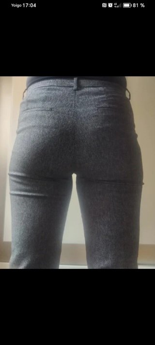 Pantalón gris
