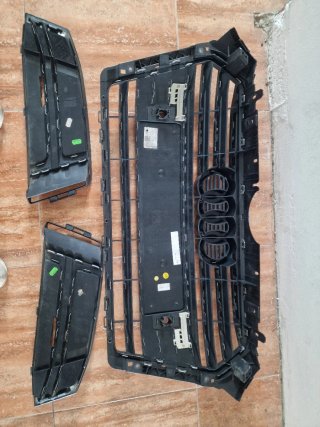 Parrillas Audi A4 Avant originales