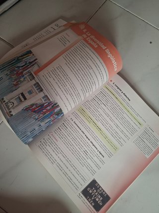 Lengua castellana y Literatura 1.º Bachillerato...