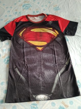 camiseta SUPERMÁN,SPIDERMAN o CAPITÁN AMÉRICA