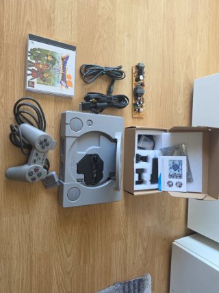 Consola PS1 NTSC Japón 220V Gris
