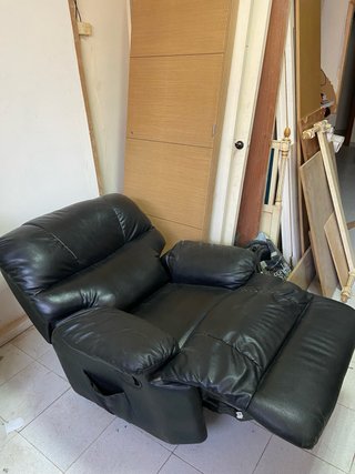 Sillón reclinable polipiel negro
