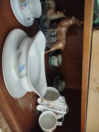 Porcelana San Claudio Oviedo Tazas y Platos y más