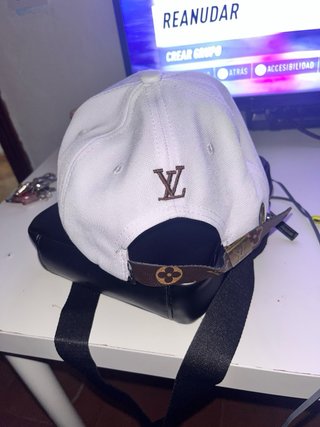 Gorra Louis Vuitton Marrón y Blanca