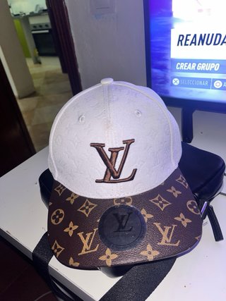 Gorra Louis Vuitton Marrón y Blanca